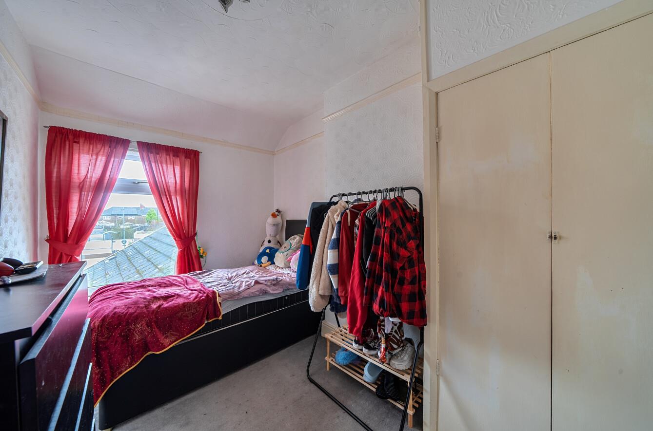 Heol Tregoning, Llanelli, SA15 2BD